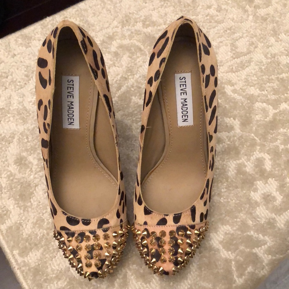 SALE!!! Steve Madden Leopard and Spike Heels